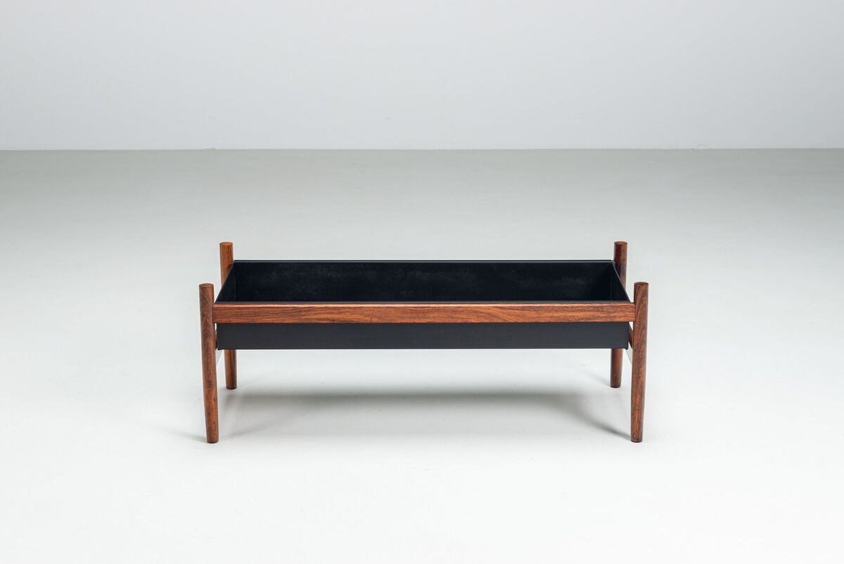 Hugo Frandsen large planter in rosewood Spottrup Denmark 1960