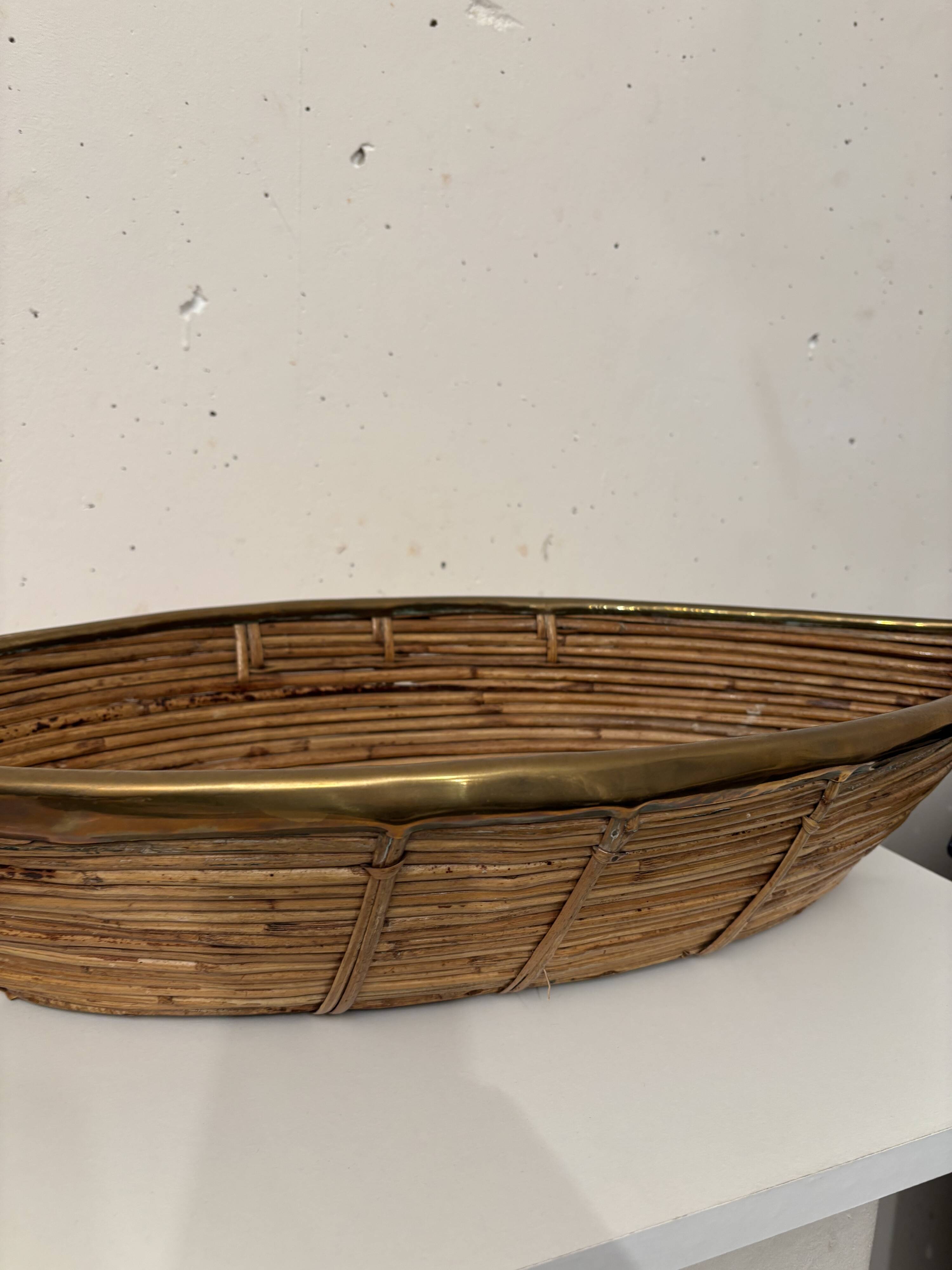 Corbeille « bateau » bambou et laiton 1970