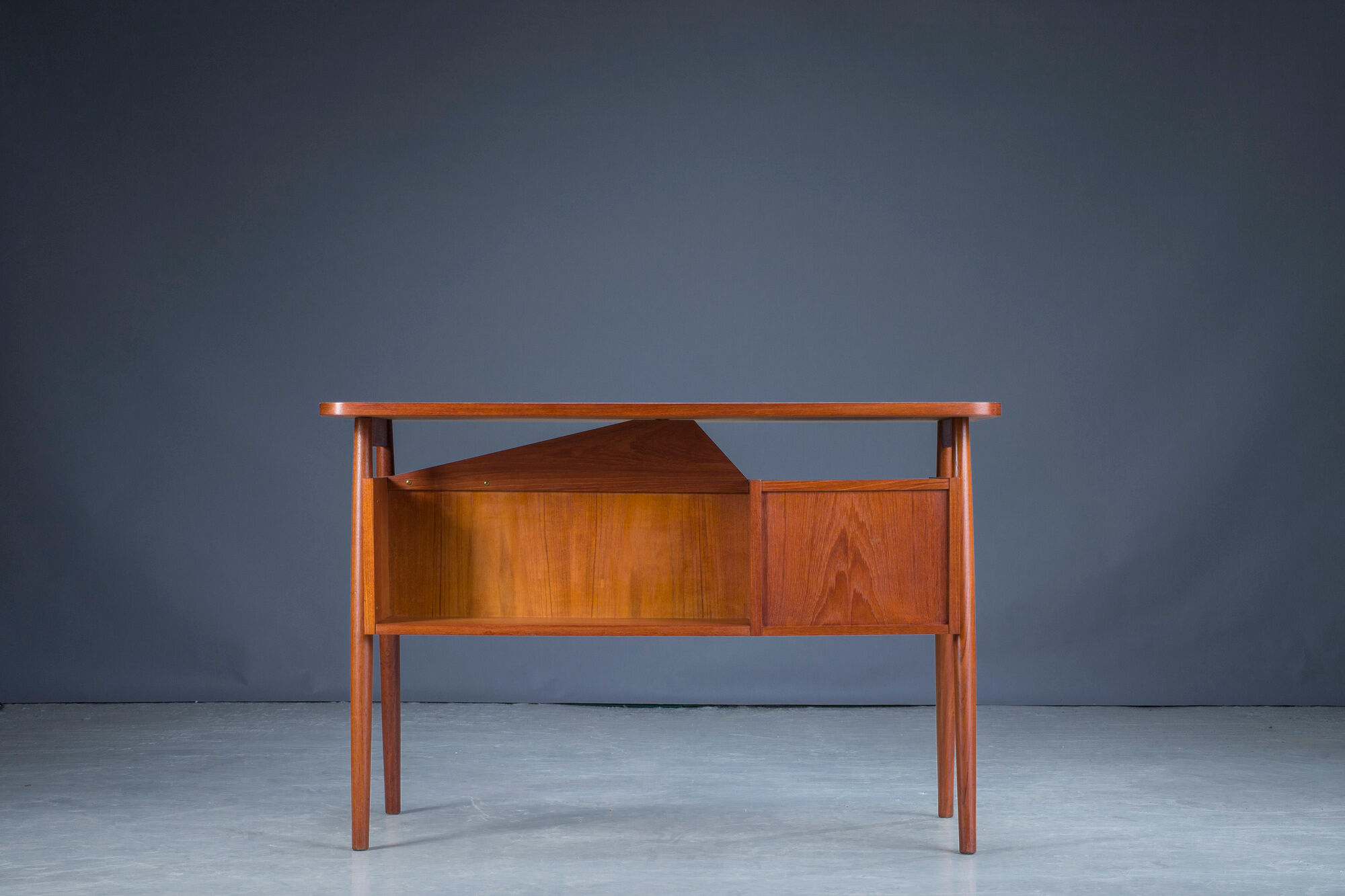 Mid-century teak desk by Gunnar Nielsen for Tibergaard, Denmark 1960s