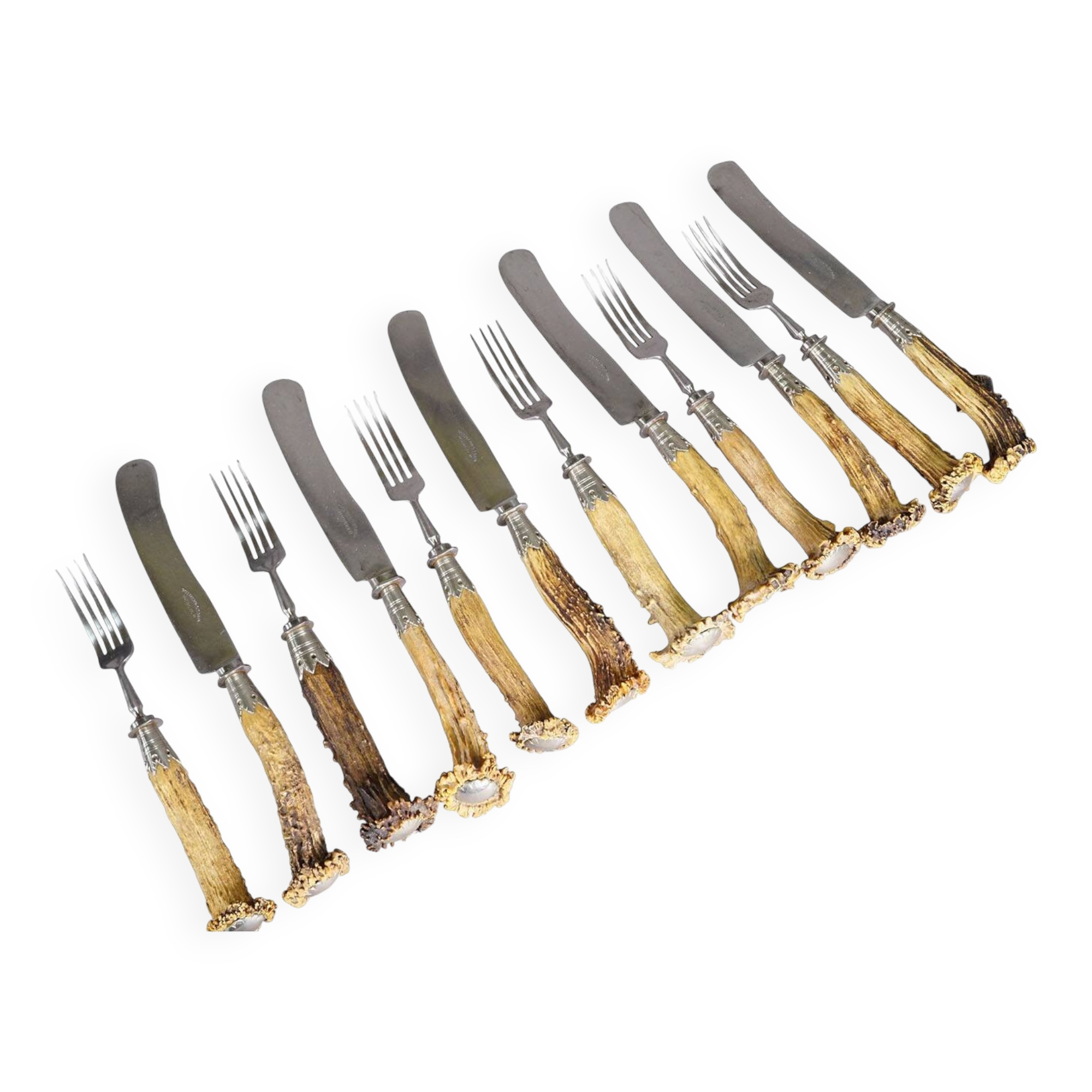 Vintage stainless steel and horn table service for 6 people, Germany, 1900s.