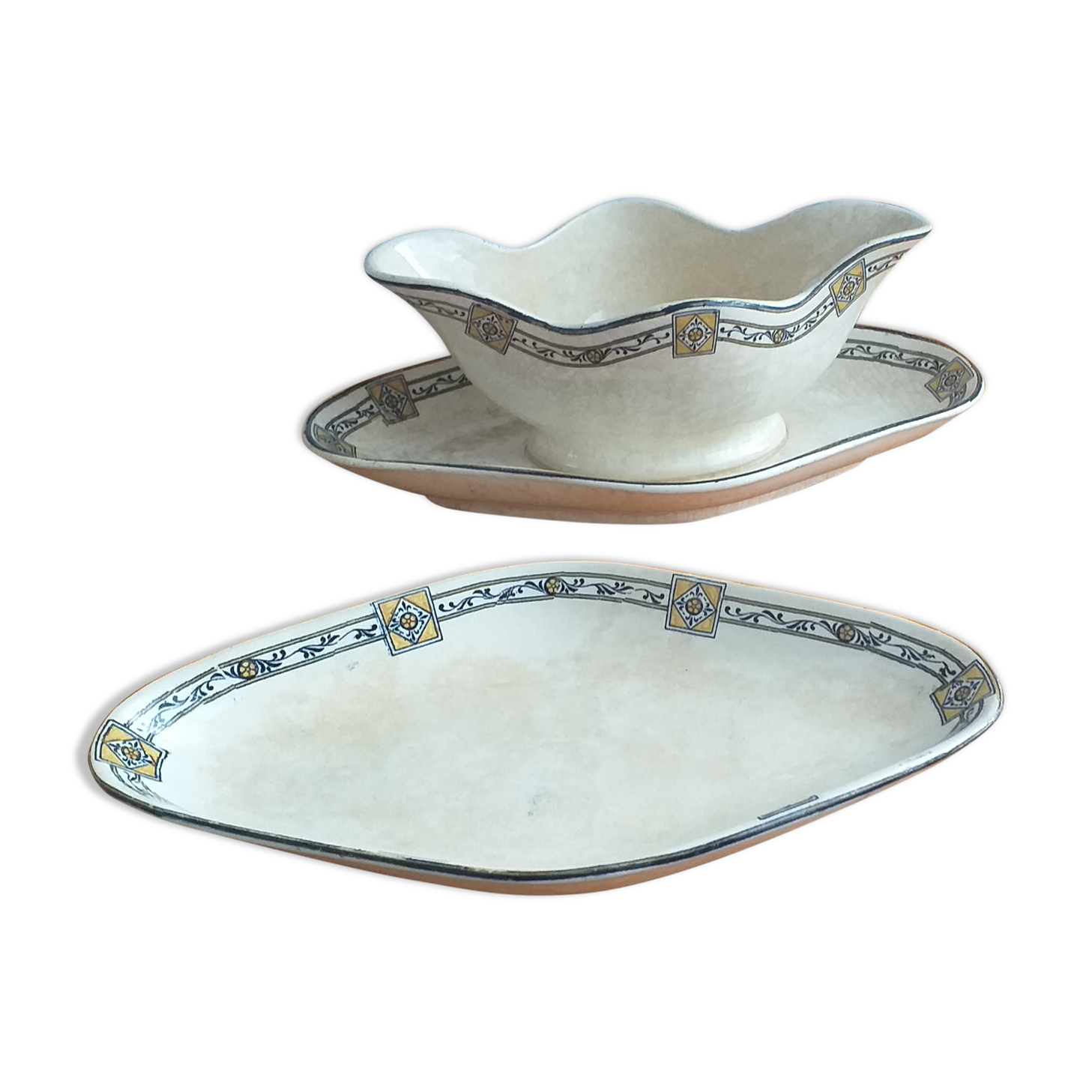 Ensemble une saucière et un ravier porcelaine Terre de Fer Salins E ...