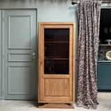 Small Parisian Art Deco showcase