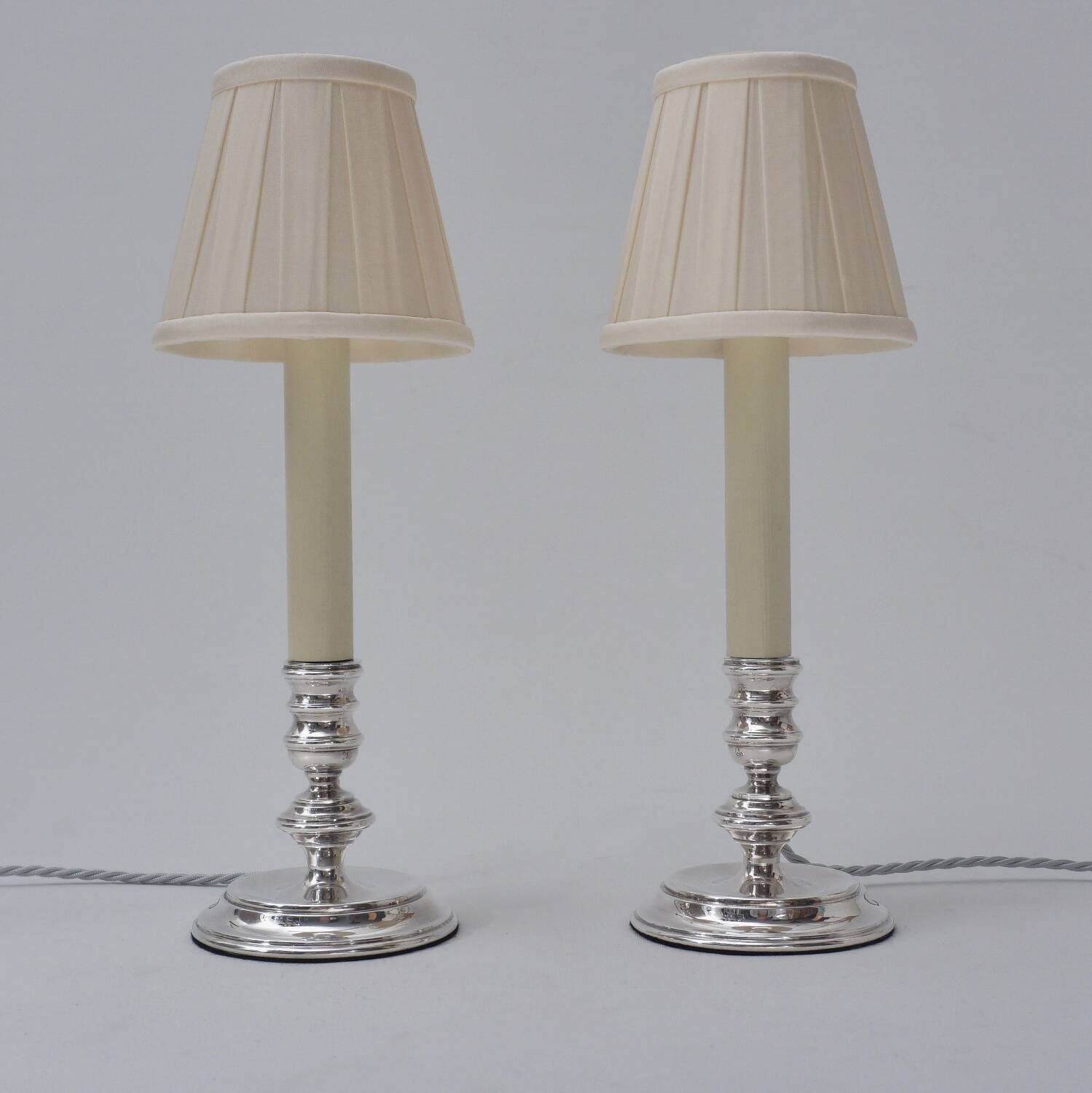 Mappin & Webb vintage pair candlestick table lamps, silver plate, signed, 1980`s ca, English