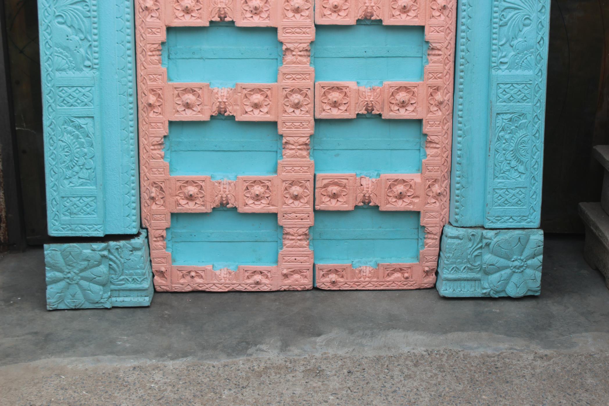 Old Indian door in old teak, piece and patina of origin