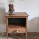 Antique spindle leg bedside table