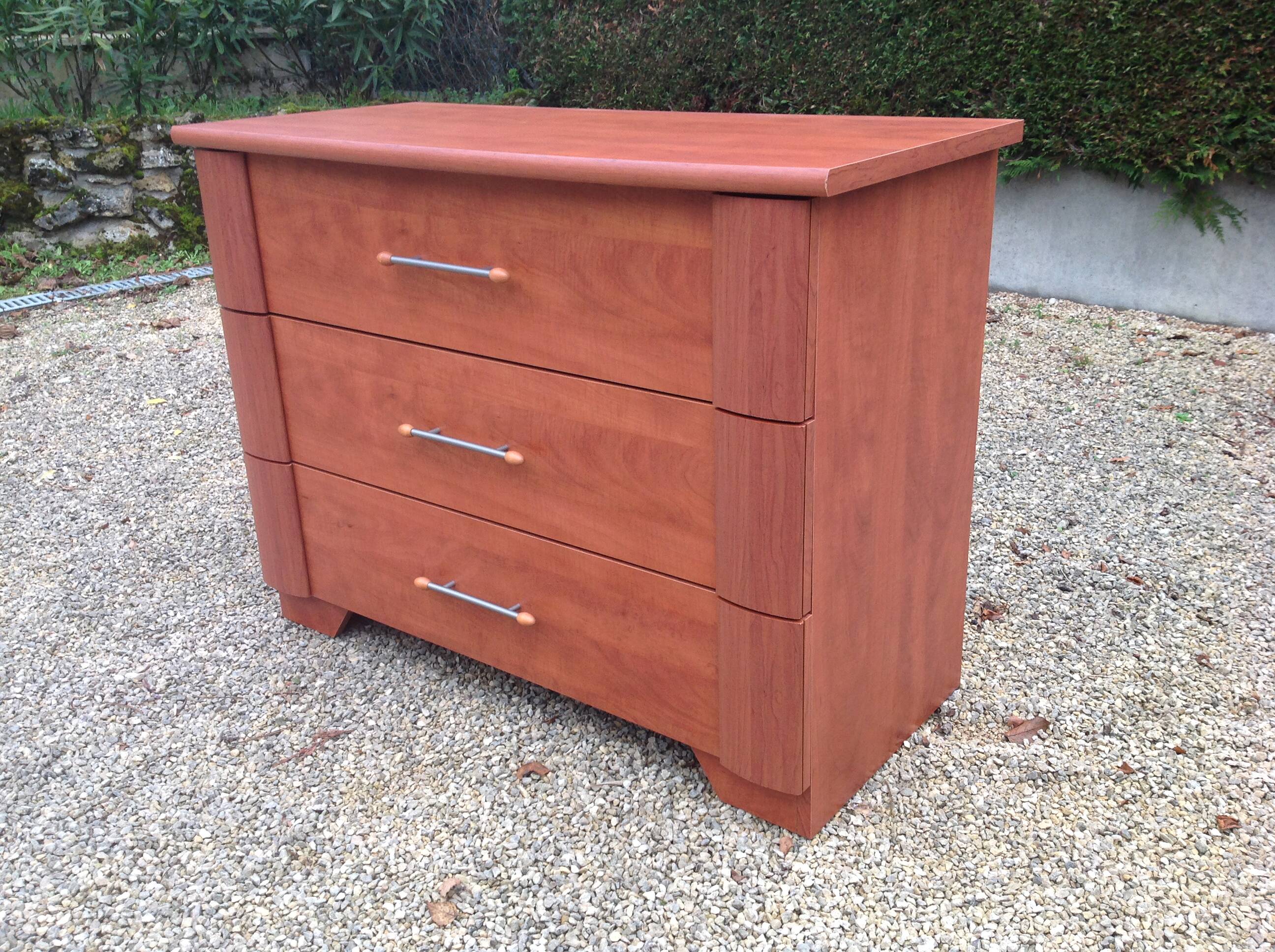 Contemporary commode in Gautier style
