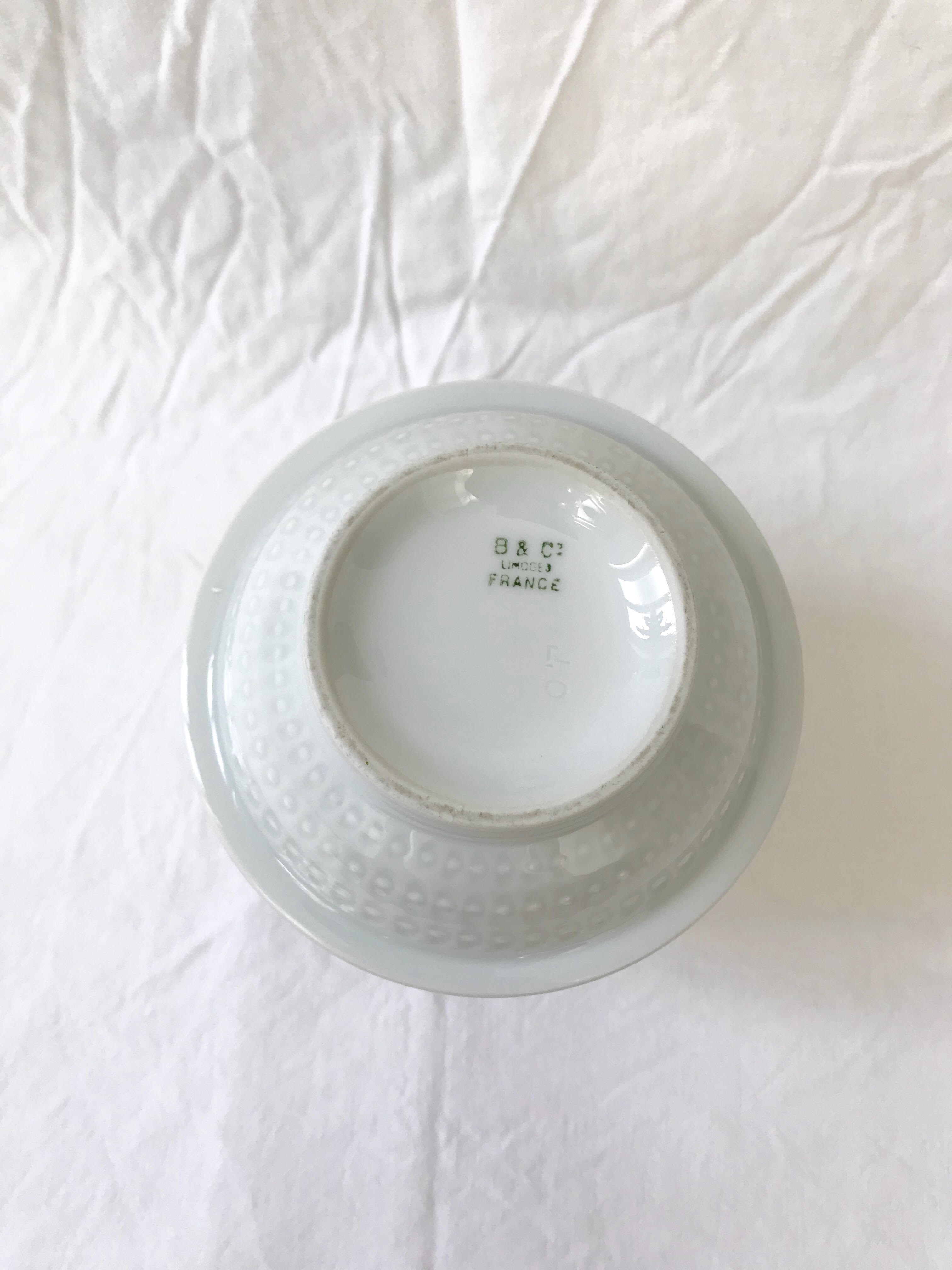 Vase en porcelaine signé B&C Bernardaud Limoges