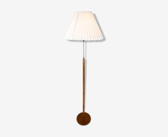 Floor Lamp In Teak And Brass Of Danish Design From The 1960 Selency Floor Lamp In Teak And Brass Of Danish, Danish Teak Floor Lamp