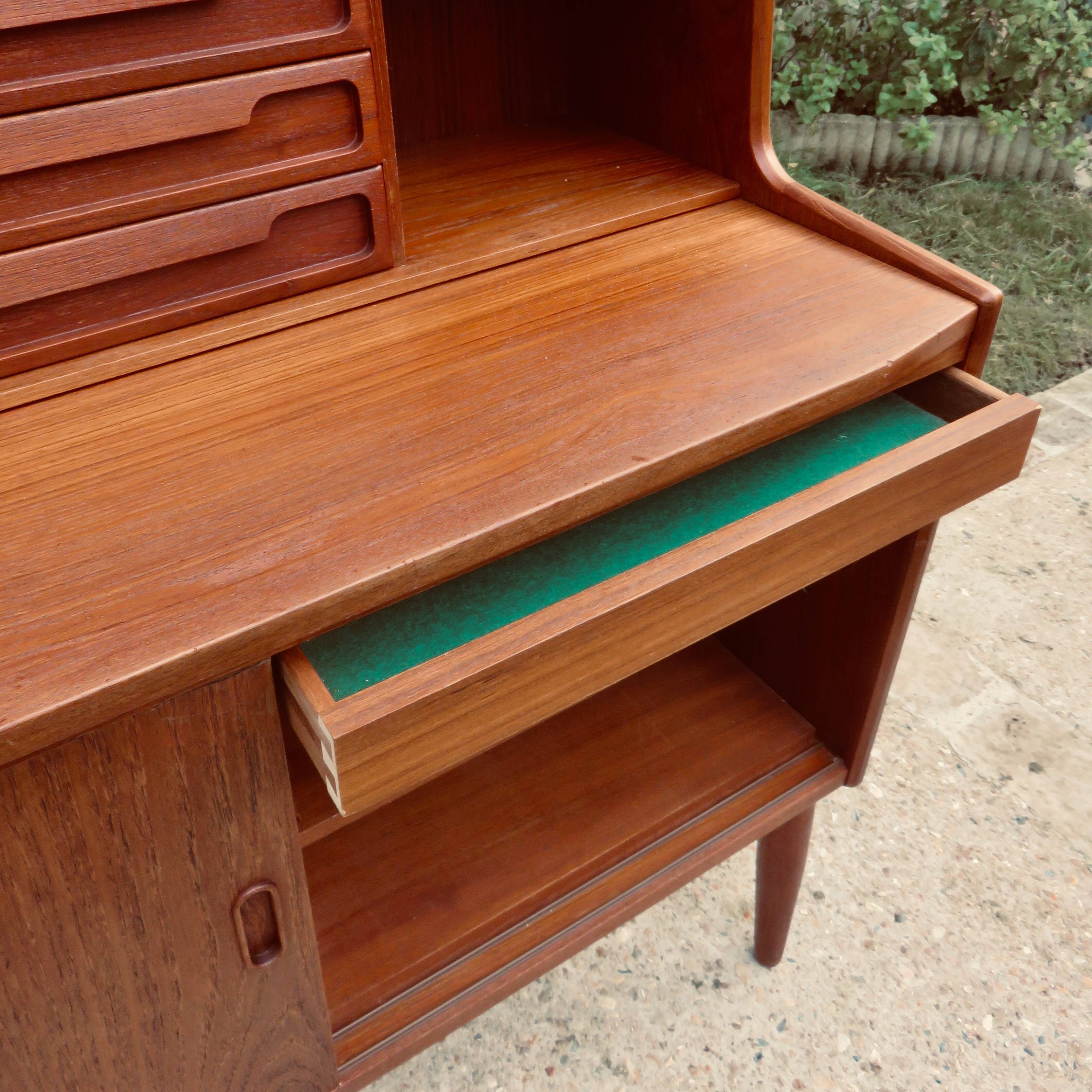 Teak writing desk by the Larsen brothers, Denmark 1960