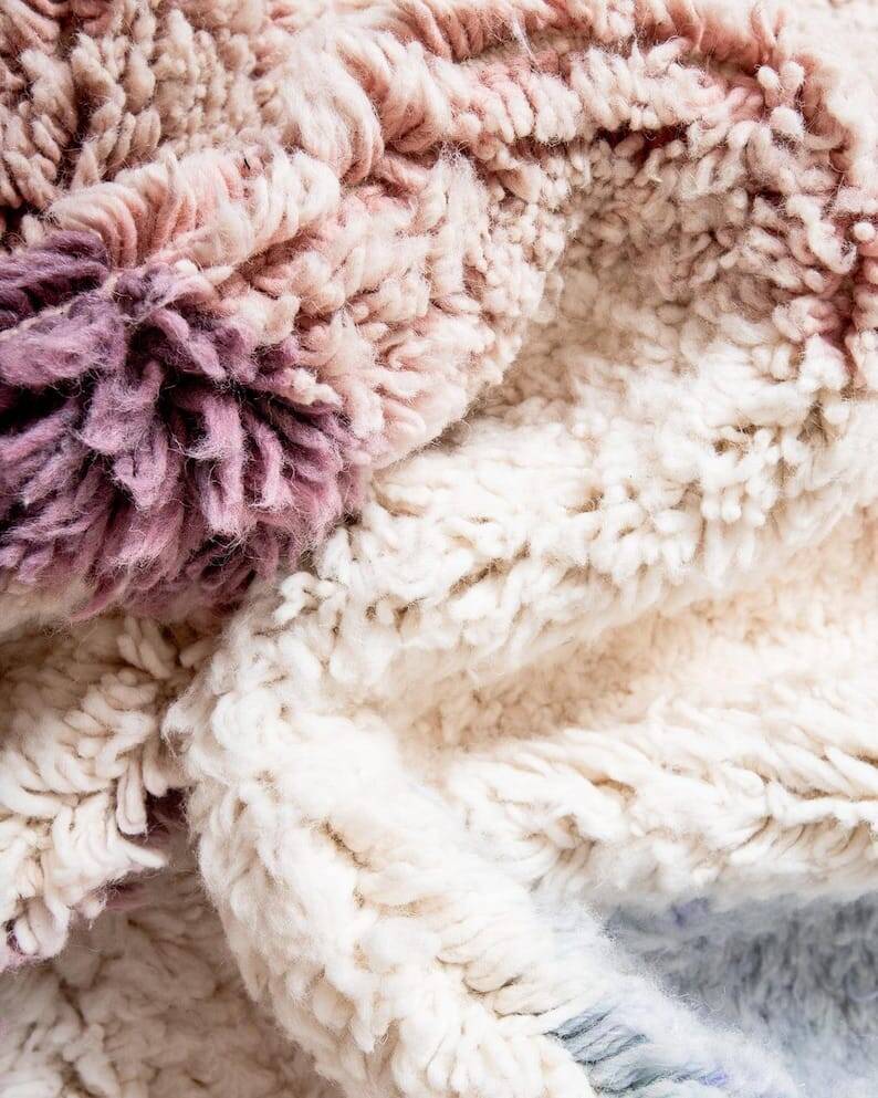 Traditional hand-woven Beni Ouraine rug, size 150 x 250 cm