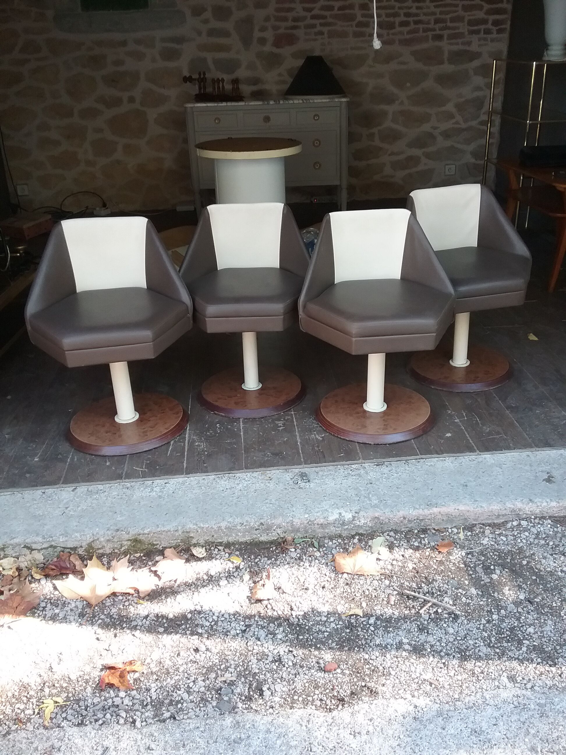 Set of 4 vintage chairs