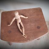 Tripod stool cowbird half round