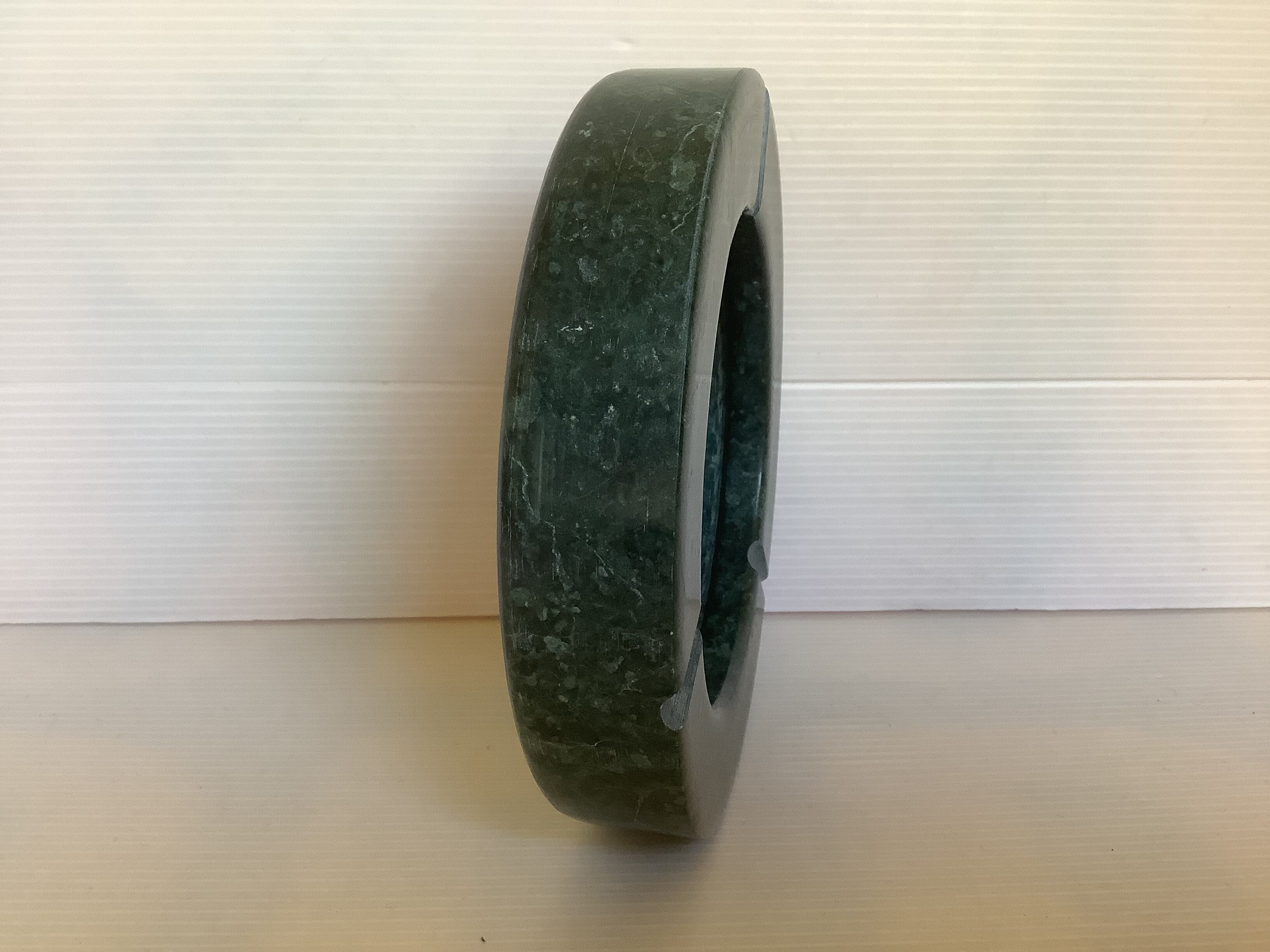 Empty pocket ashtray green marble