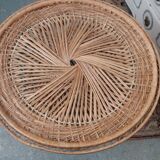 Table basse en rotin, dessus en verre