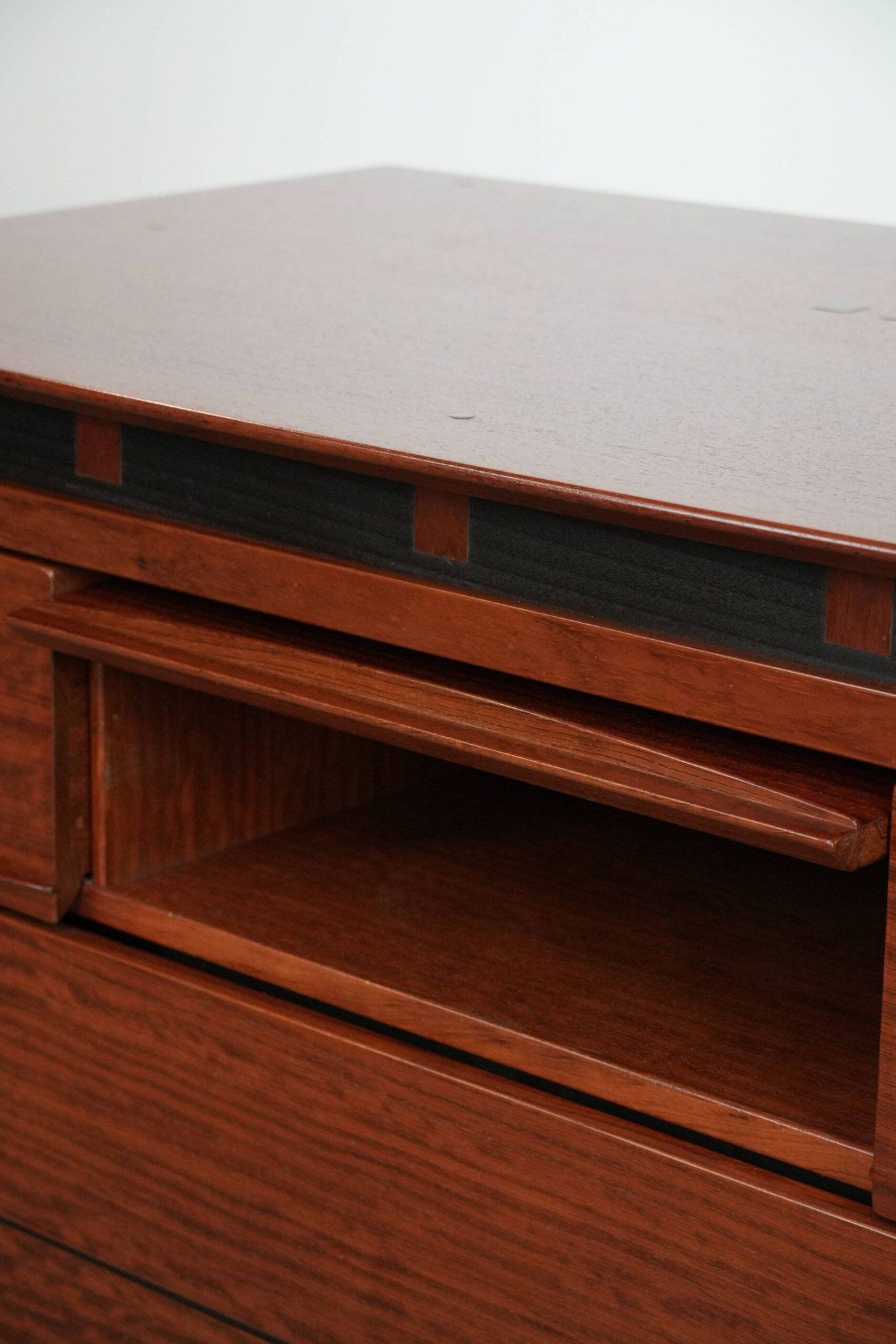 Beautiful Art Deco design furniture / audio and TV cabinet / sideboard