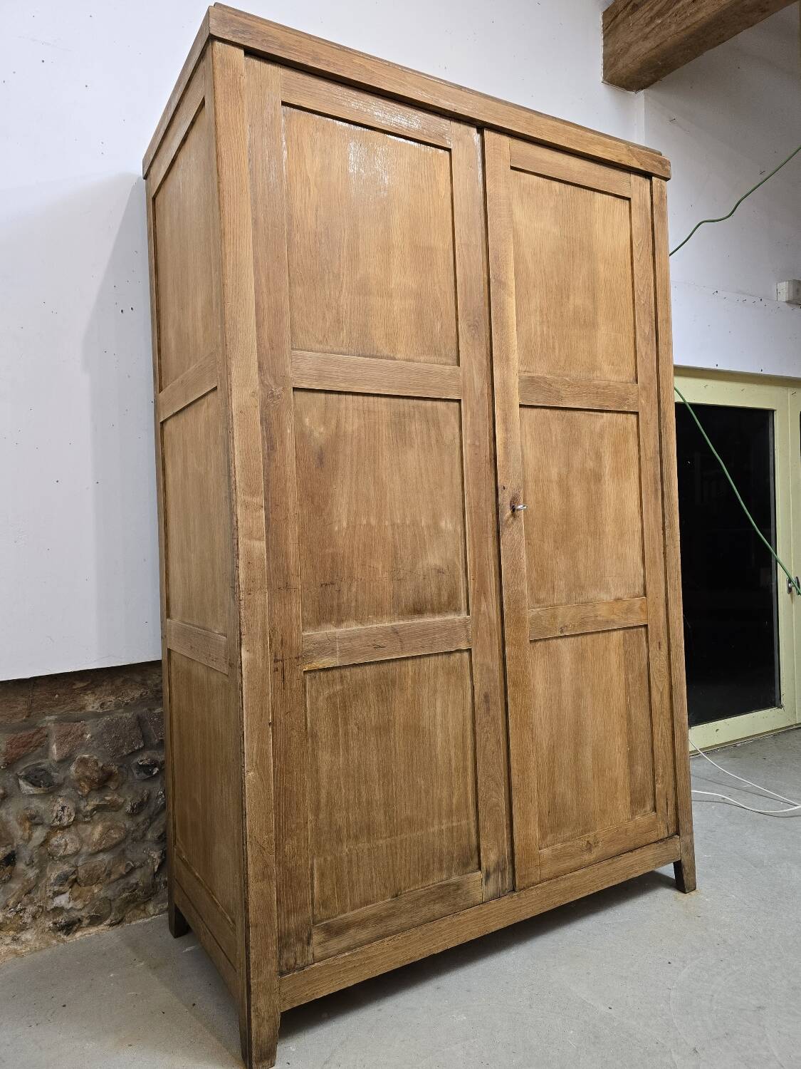 Armoire penderie en chêne 1930