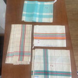 Set of 4 vintage tea towels