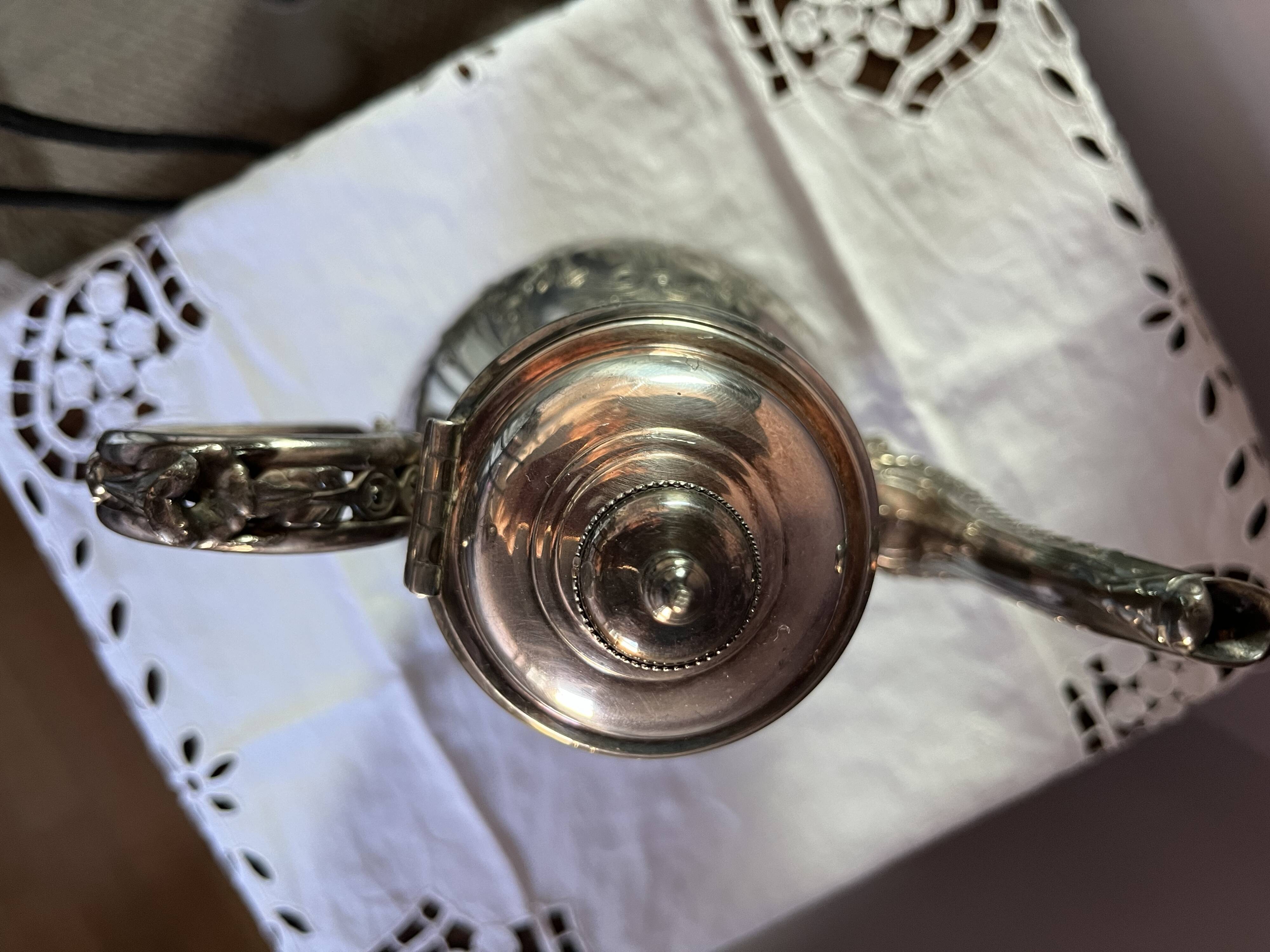 Shaw & Fisher - Sheffield (silver plated) English teapot, 19th century