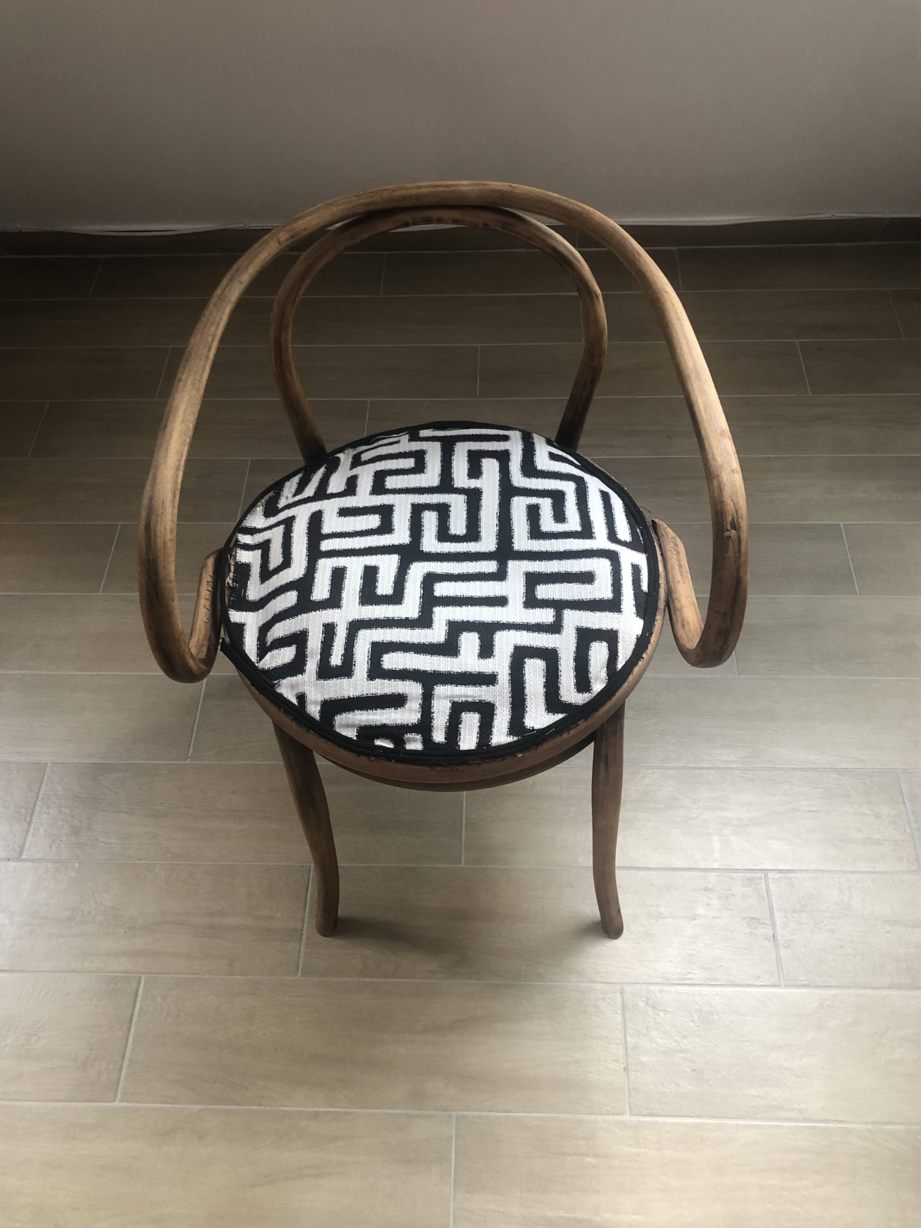 Fauteuil Thonet modèle Le Corbusier