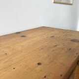 Farmhouse table with 2 large drawers