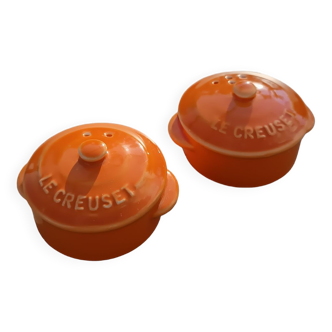 Le Creuset salt and pepper shakers