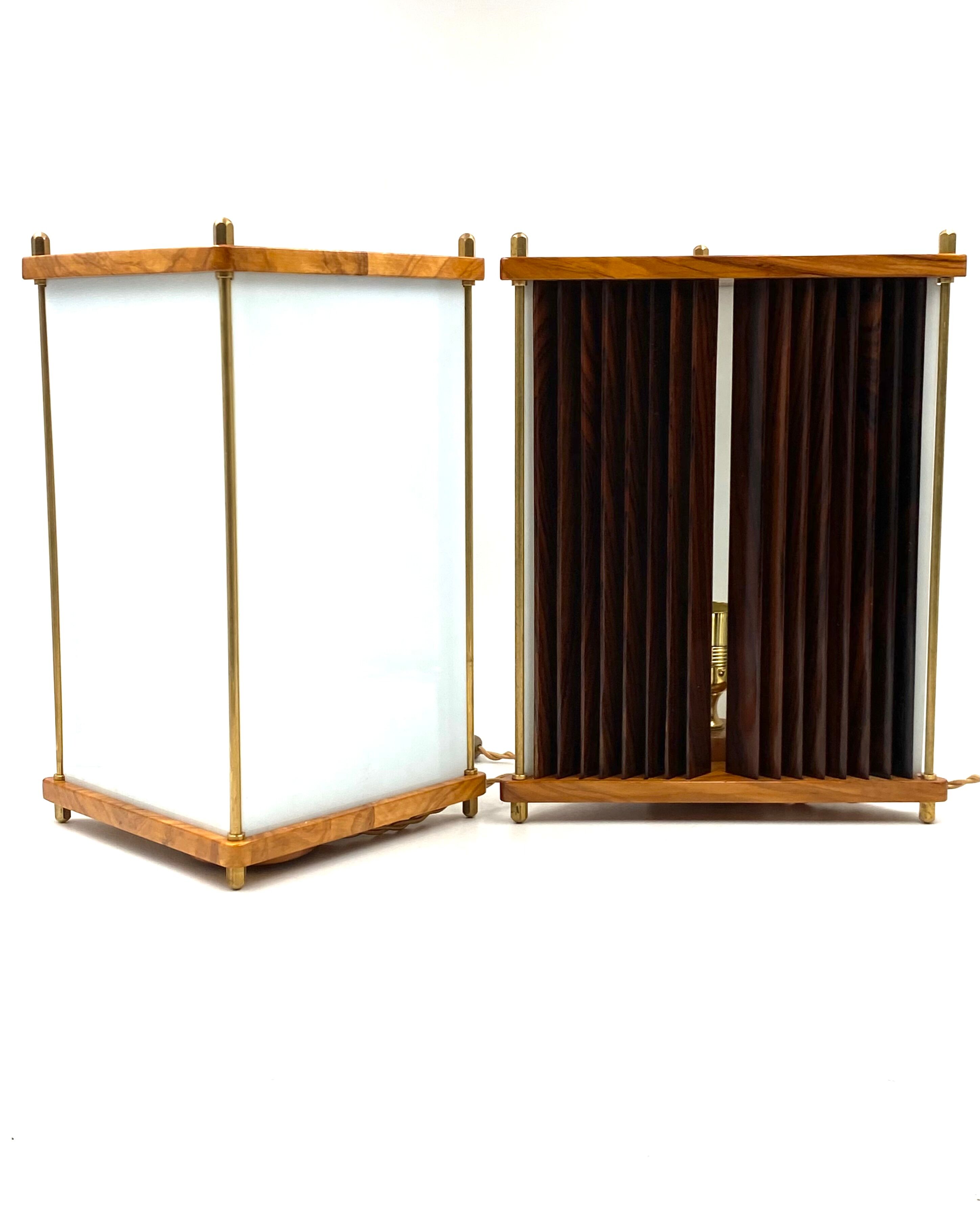 Leonardo Mosso 2 palisander and brass table lamps, Italy 1970s