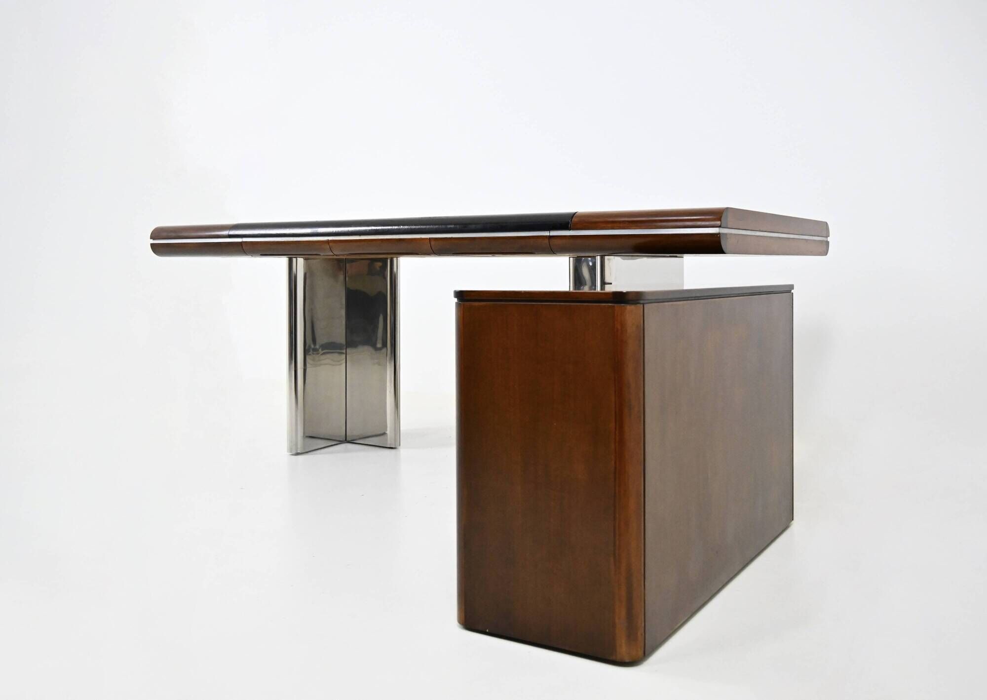 Italian desk designed by Hans Von Klier for Skipper, 1970s.