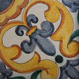 Wall cladding earthenware with fleur-de-lis