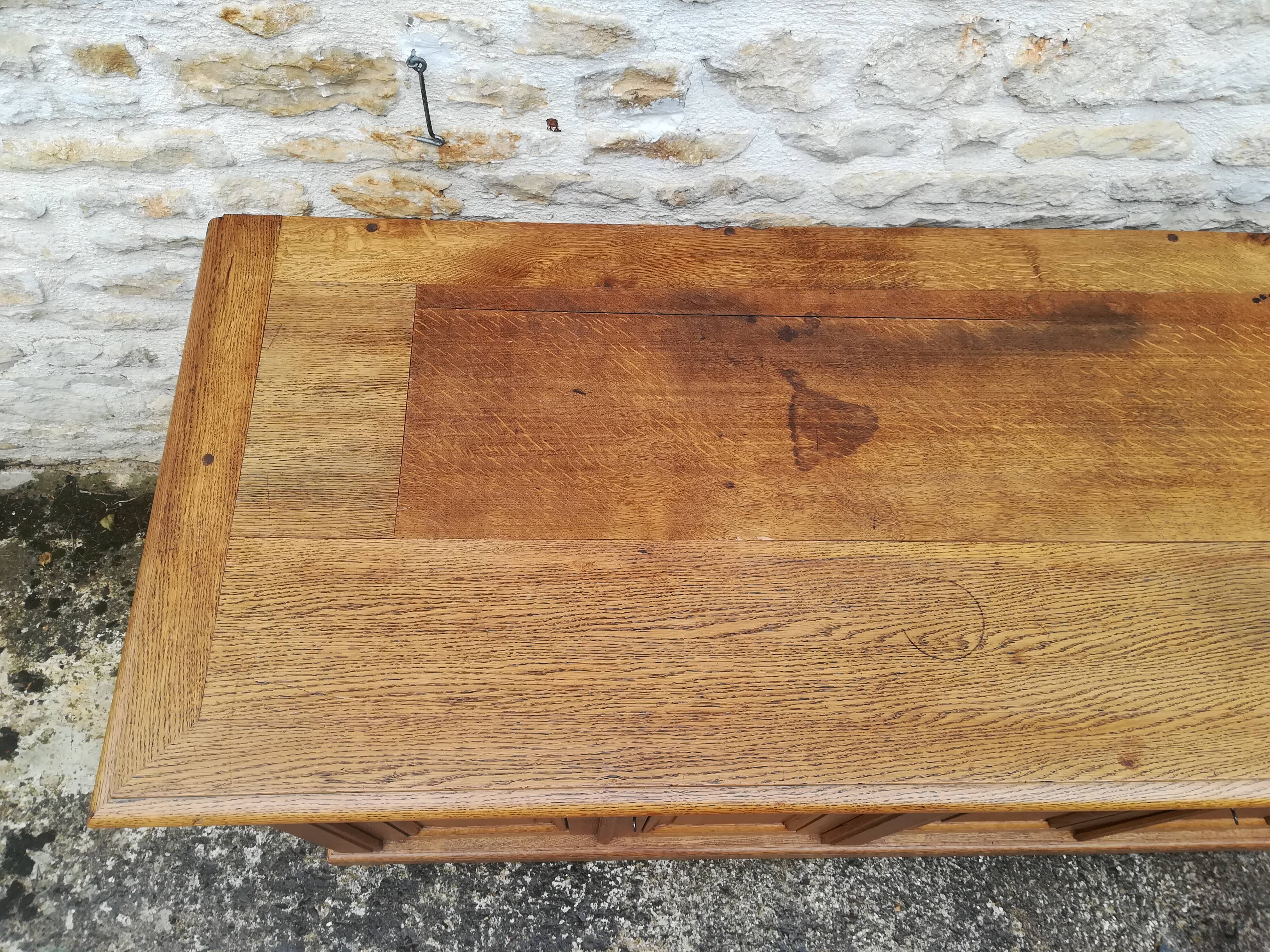 Four-door trade furniture