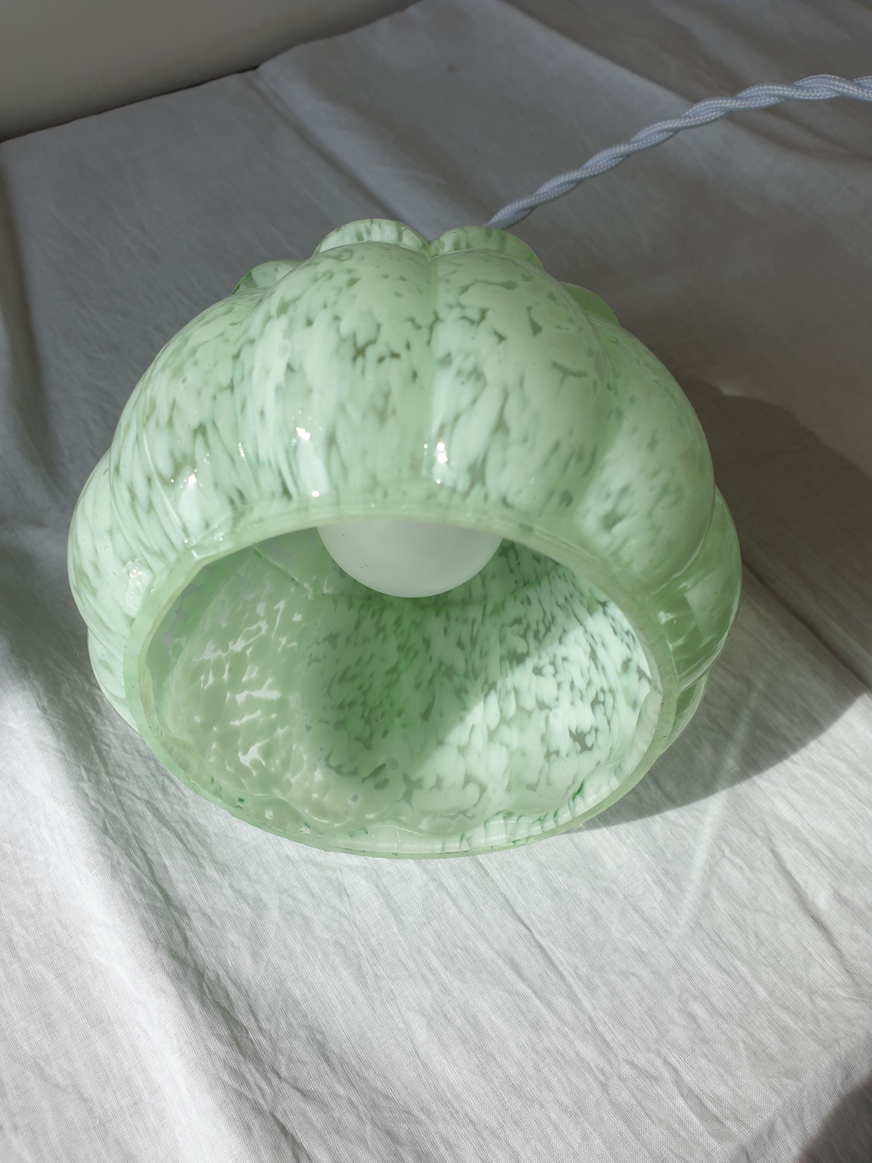 Balladeuse lamp glass of clichy green year 1940