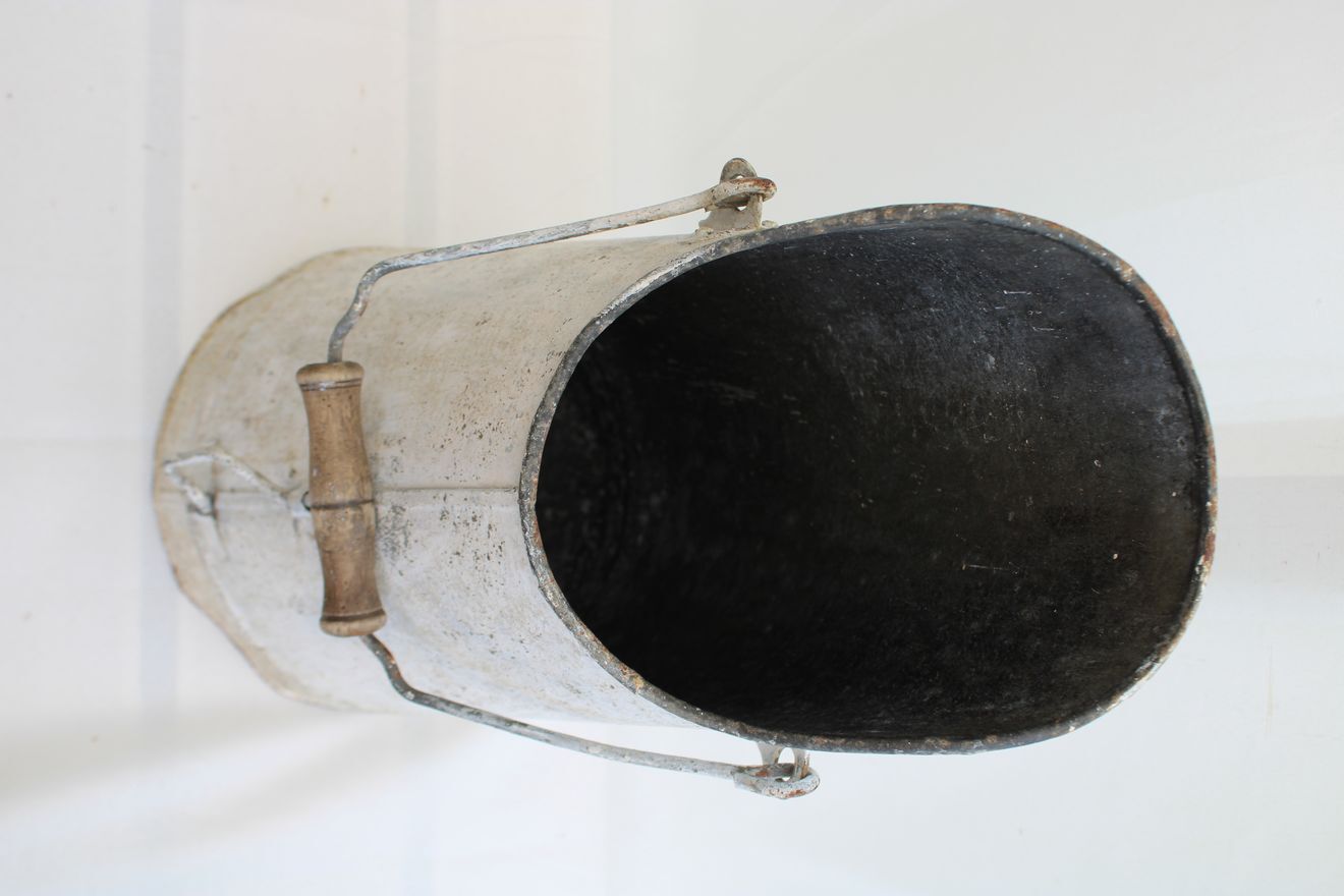 Coal bucket