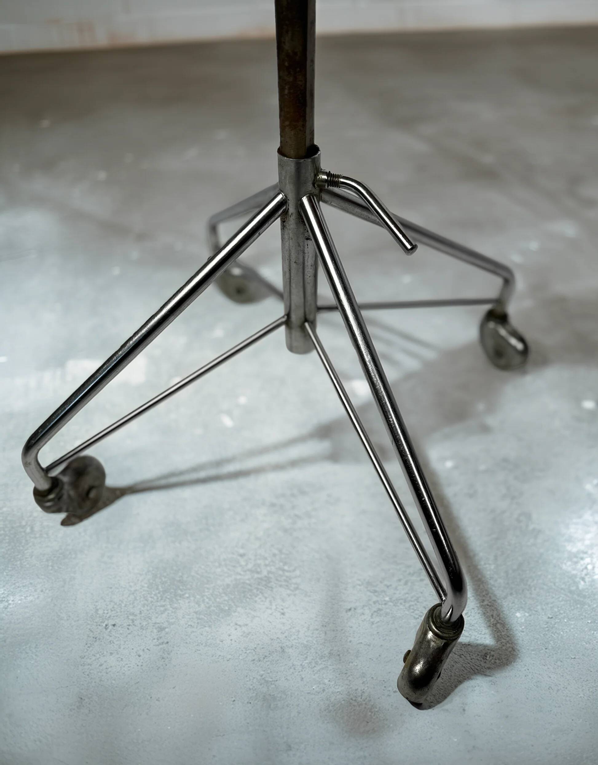 Vintage office chair 3113 by Arne Jacobsen for Fritz Hansen (1971)