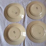 4 dinner plates