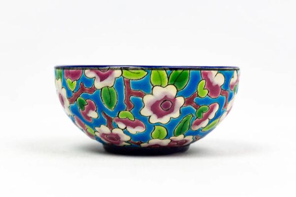 Tasse et soucoupe « fleurs de pommiers » D188, émaux de Longwy, 1930