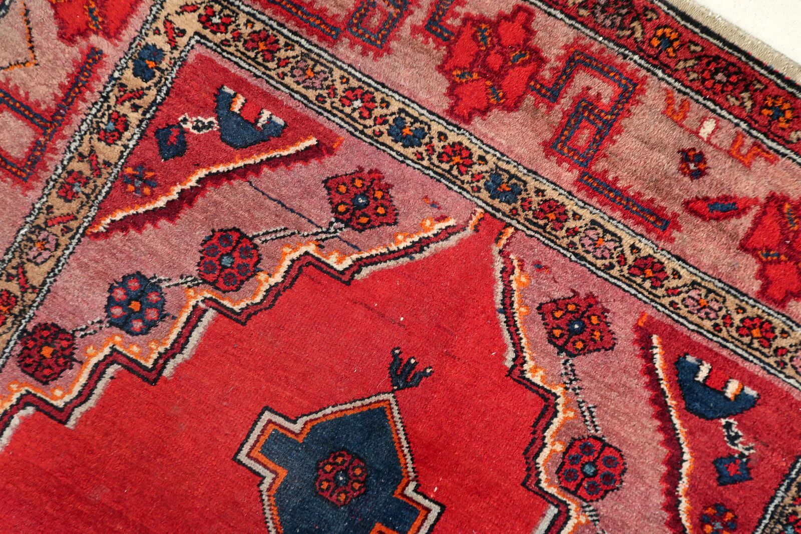 Antique 1920s Persian Malayer rug 127cm x 220cm - 1C1252