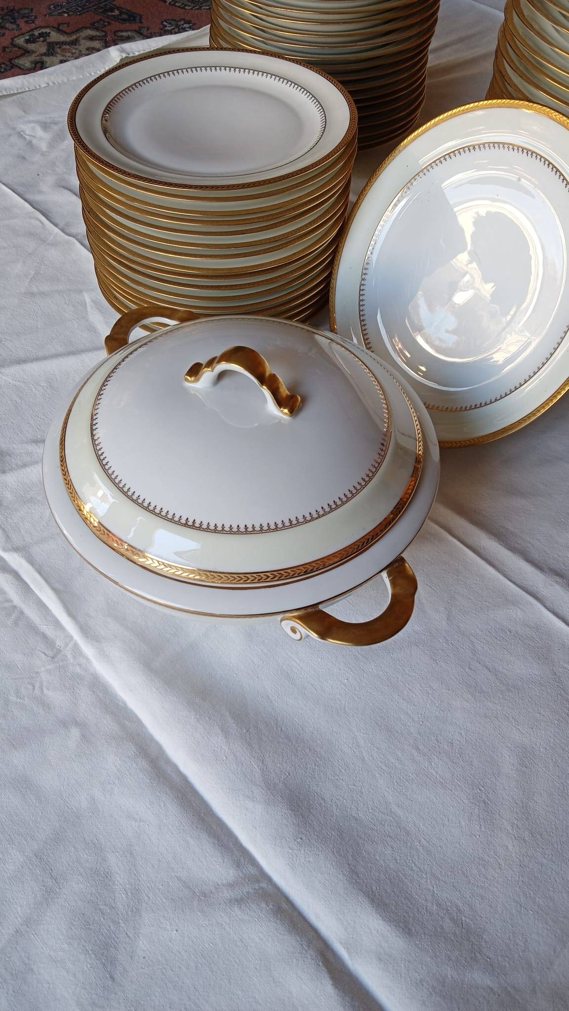 Chastagner Limoges porcelain dinner service, 1930s