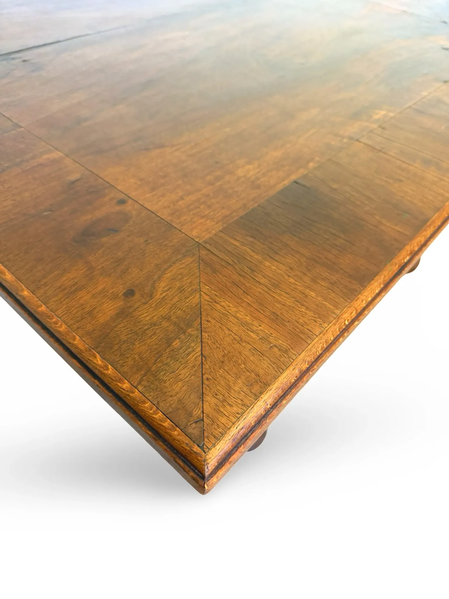 Art Deco dining table, from Italy around the 1930s.