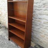 Vintage showcase library