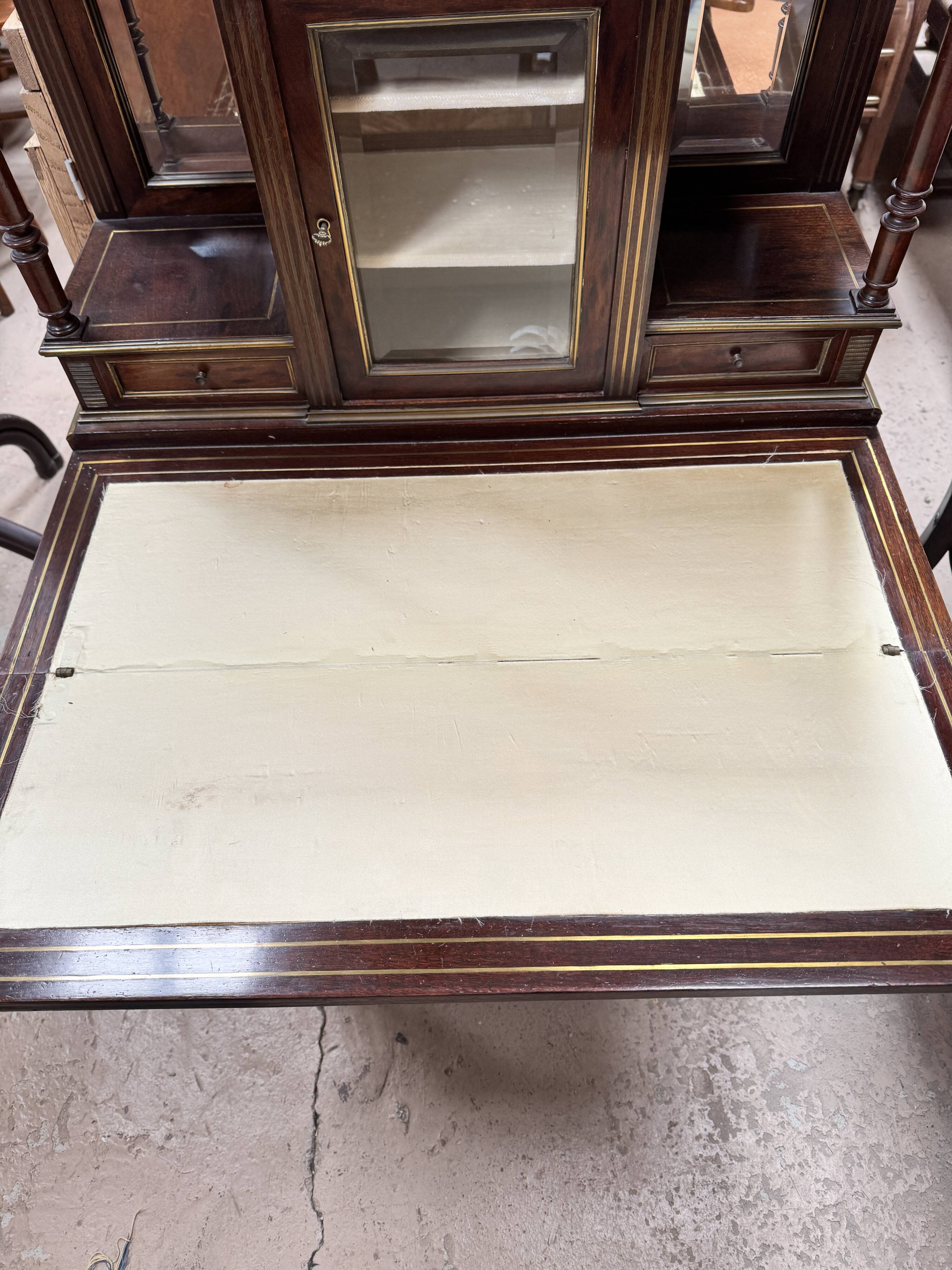 Desk called "Bonheur-du-jour" Napoleon III
