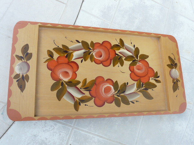 Russian tray in vintage painted wood