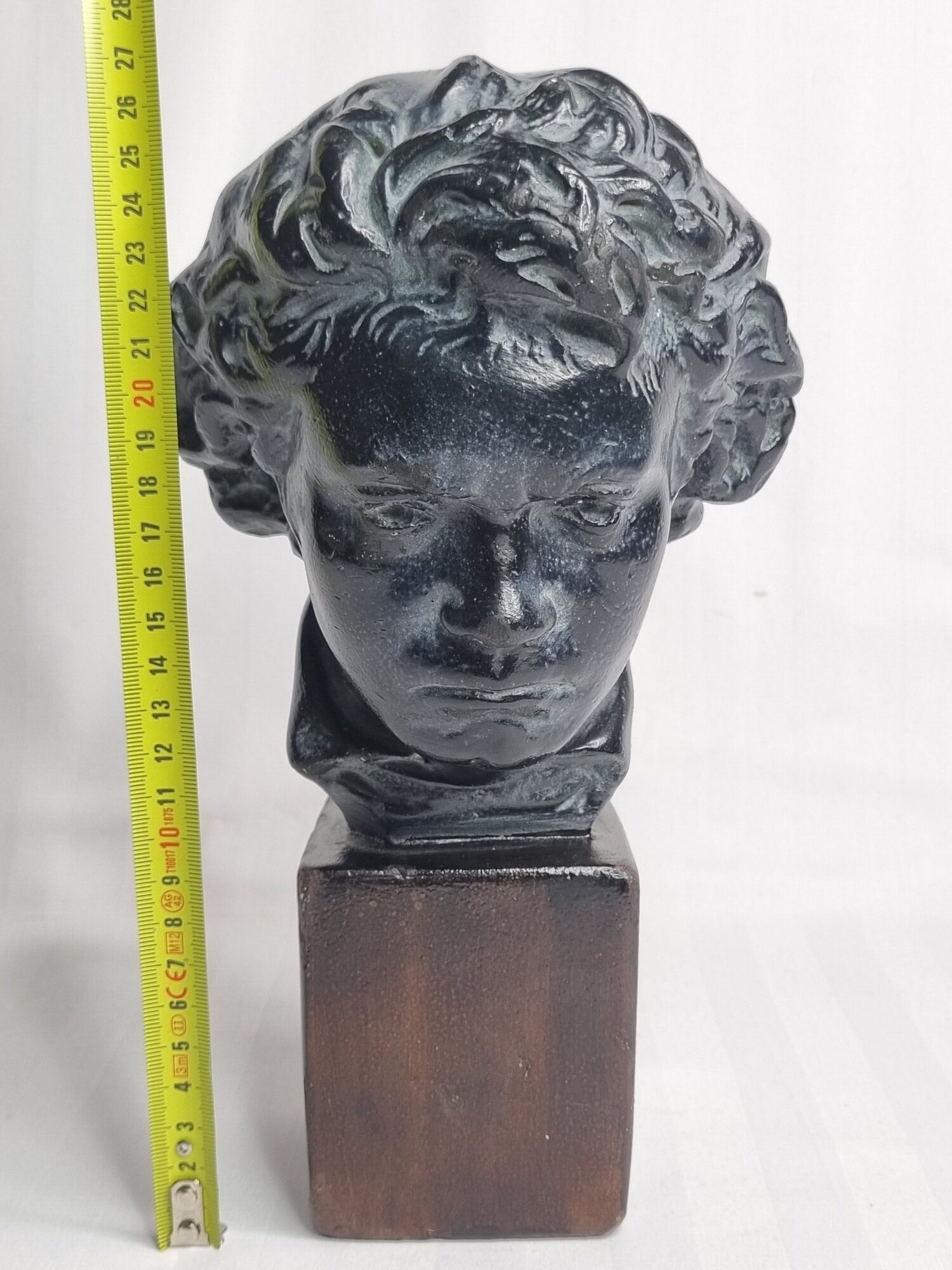 Bust of Beethoven in patinated plaster in imitation of bronze, signed, 27 cm