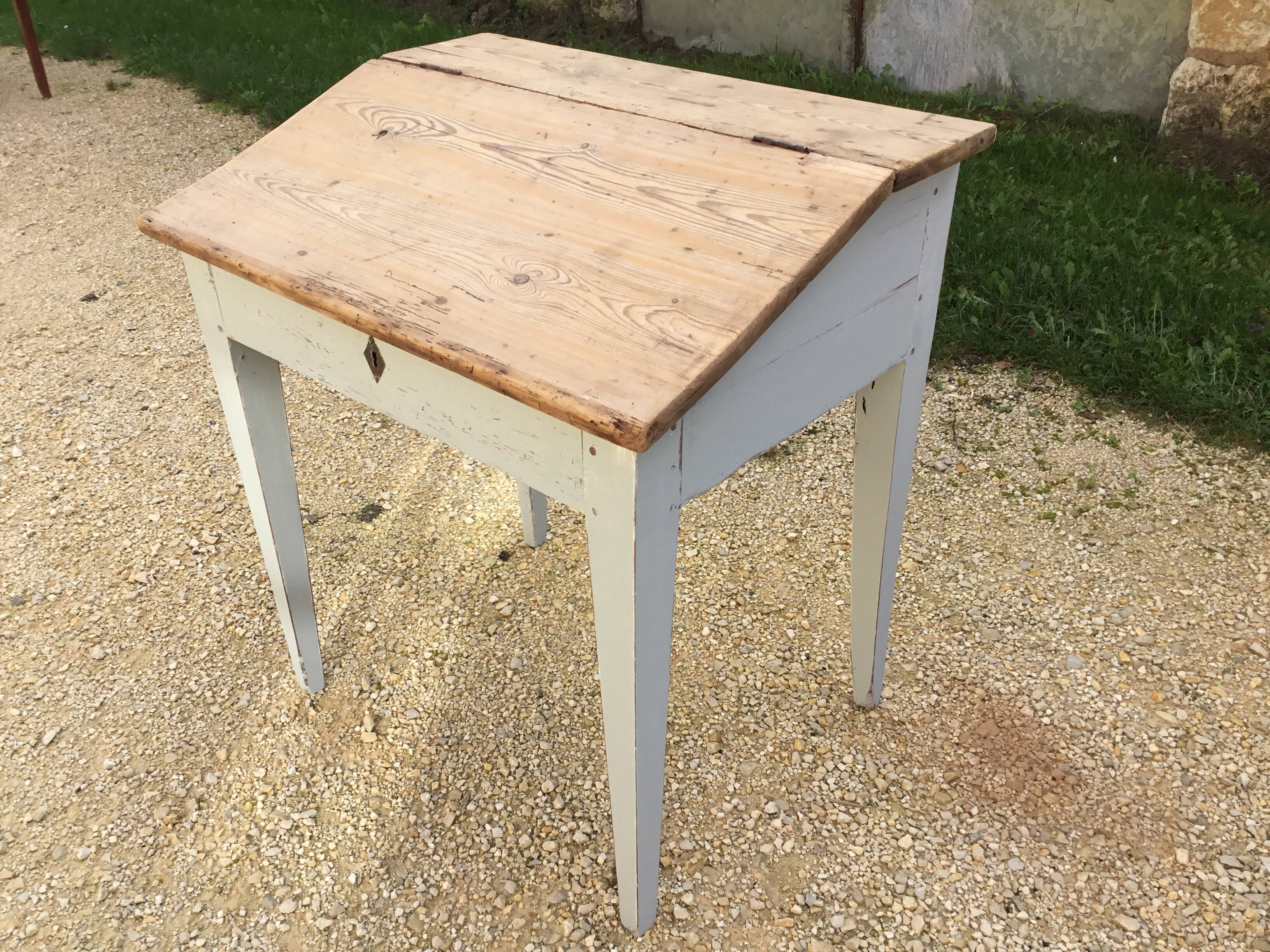 Small old fir slope desk