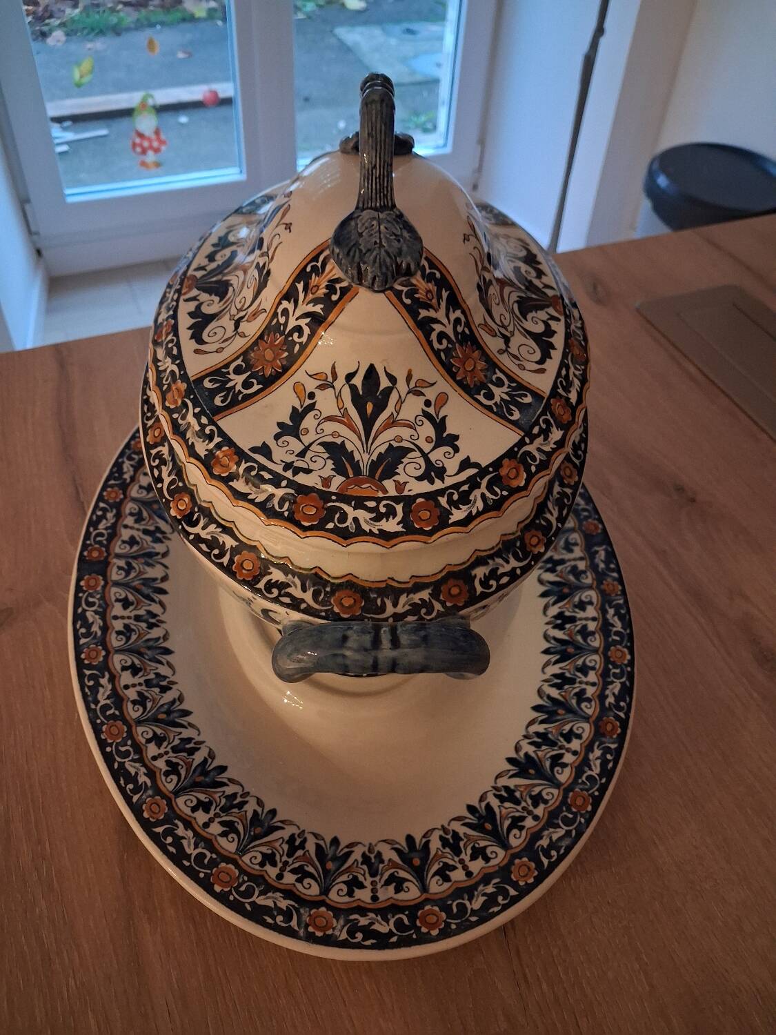 Antique Gien soup tureen