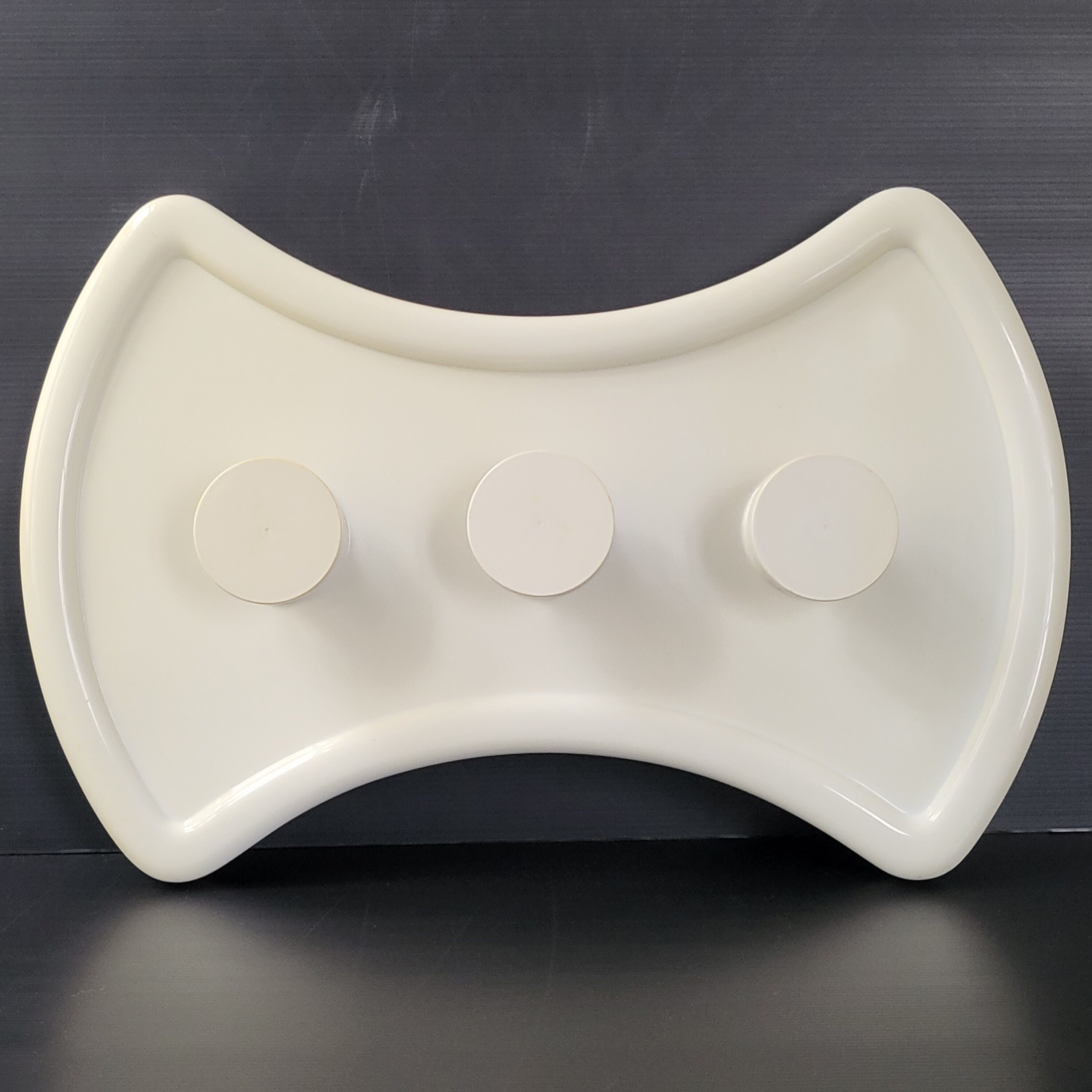 Wall coat rack space age 1970