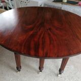 Round mahogany table 145 diameter