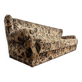 Vintage style sofa