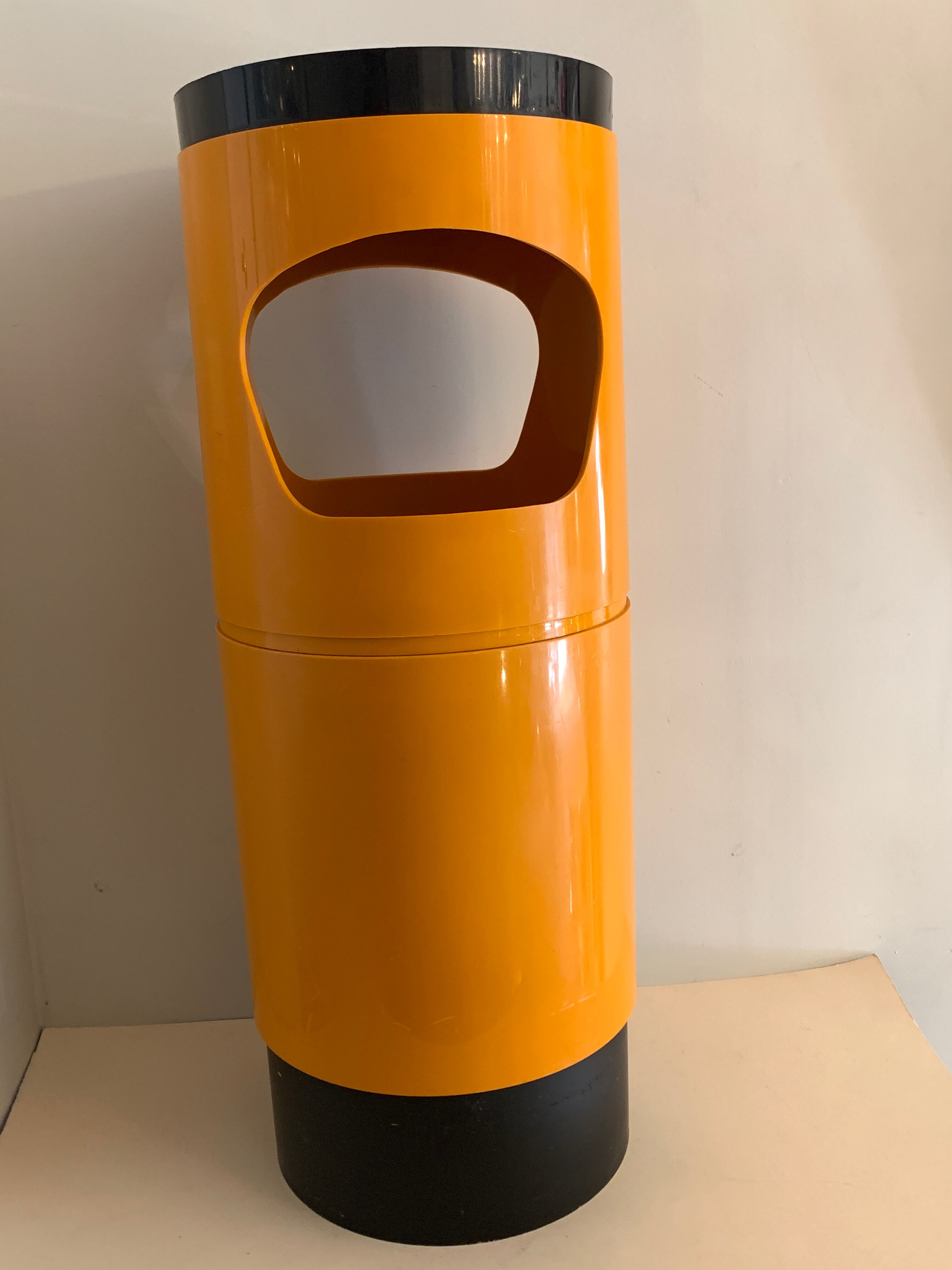 Complete umbrella holder design Samp, Manade, Jean-René Talopp, 1970