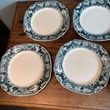 Set of 6 flat plates made of Maastricht ceramic