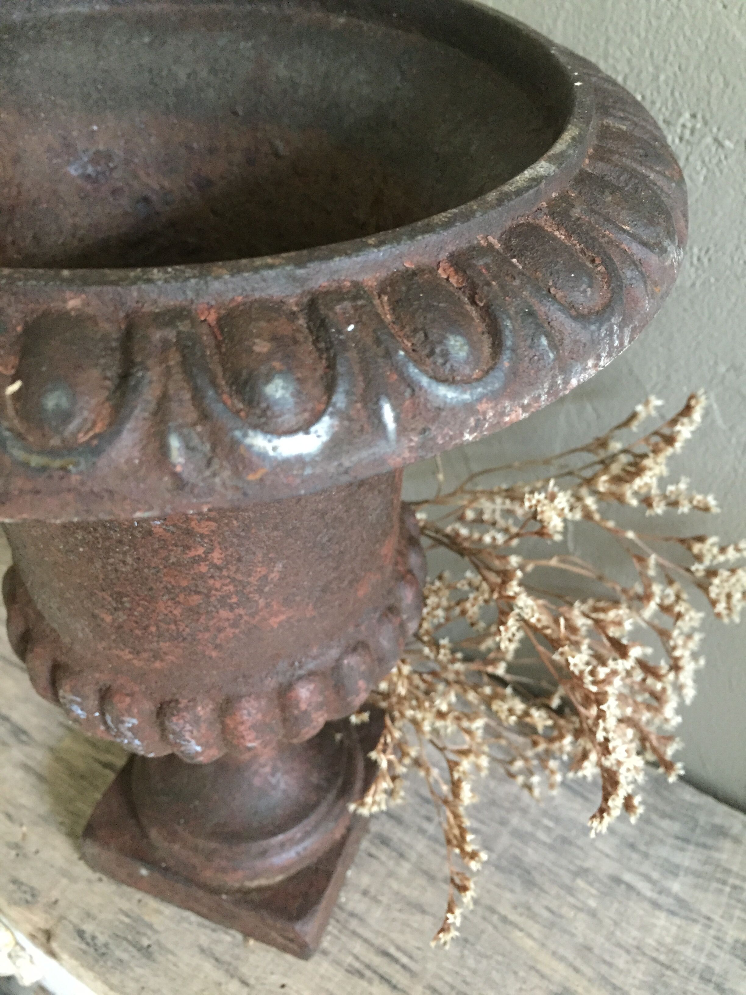 Medici vase for the interior or garden