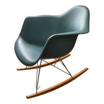 Rocking chair Eames, Vitra edition